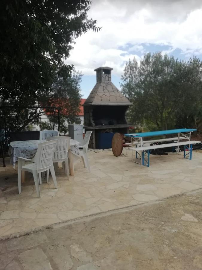 Apartment Hajduk Starigrad Paklenica Exterior photo